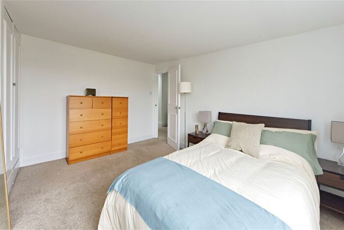 2 Bedroom Flat For Sale In Lexham Gardens, W8