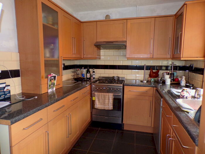 3 Bedroom House To Rent In Knighton Fields Road West, LE2