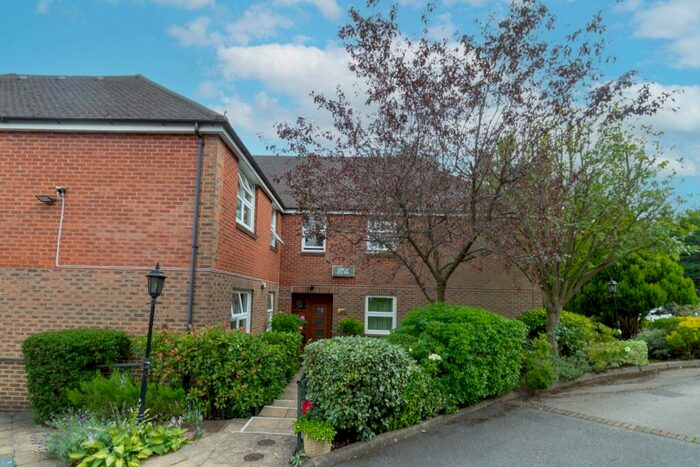 2 Bedroom Apartment To Rent In Orion Court, Hale Lane, Edgware, HA8
