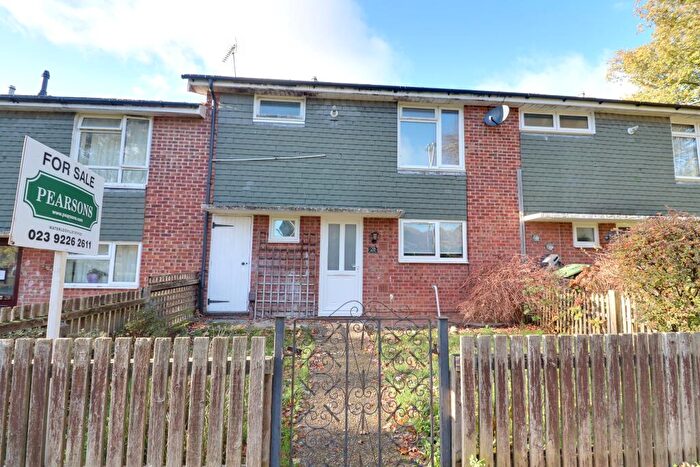 3 Bedroom Terraced House For Sale In Lambert Close, Waterlooville, PO7