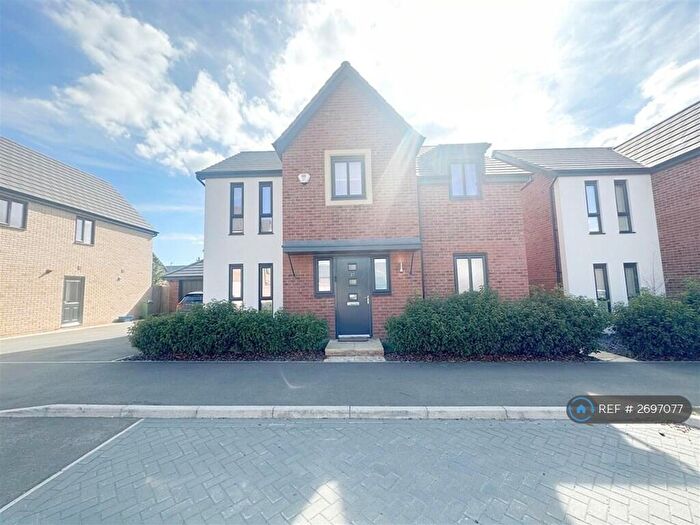 4 Bedroom Detached House To Rent In Dartmouth Drive, Broughton, Milton Keynes, MK10