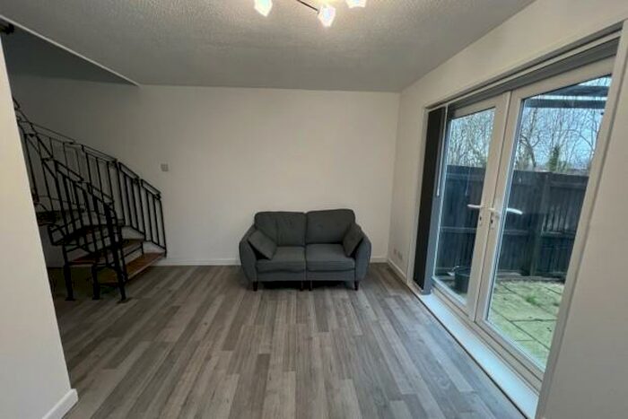 1 Bedroom Terraced House To Rent In Tangermere Drive Cardiff, CF5