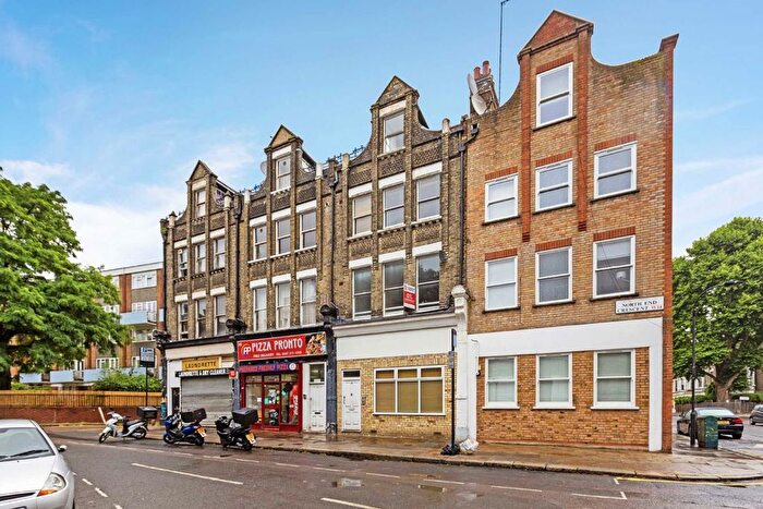 2 Bedroom Flat To Rent In North End Crescent, West Kensington, W14