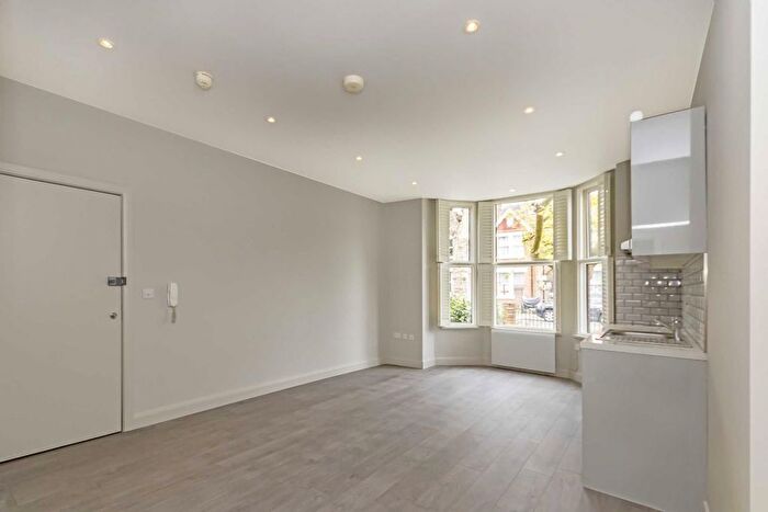 Studio To Rent In Denbigh Road, London, W13