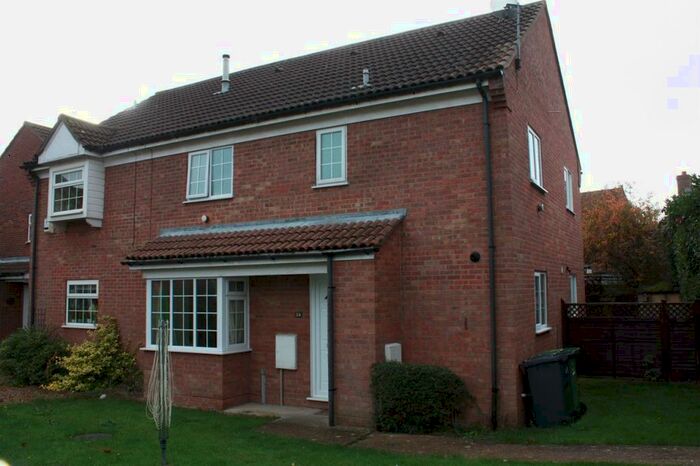 2 Bedroom Property To Rent In Heddon Way, St Ives, PE27