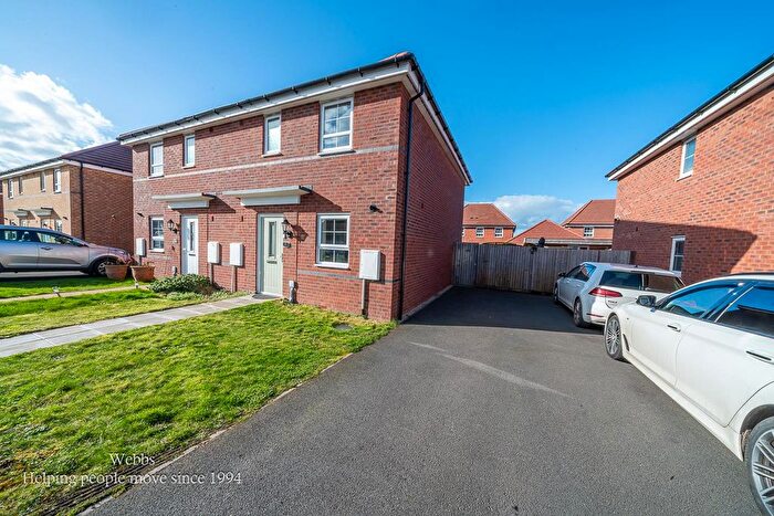 3 Bedroom Semi-Detached House For Sale In Porter Drive, Hednesford, WS12