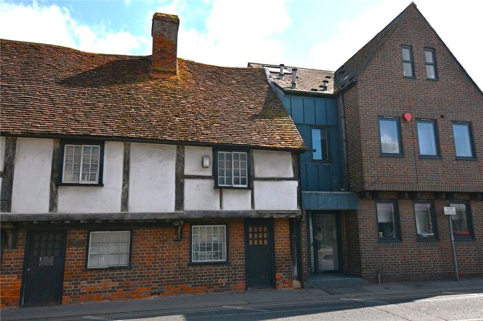 3 Bedroom Terraced House For Sale In Peach Street, Wokingham, Berkshire, RG40