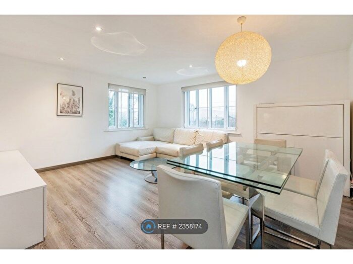 2 Bedroom Flat To Rent In Goddard Place, London, N19