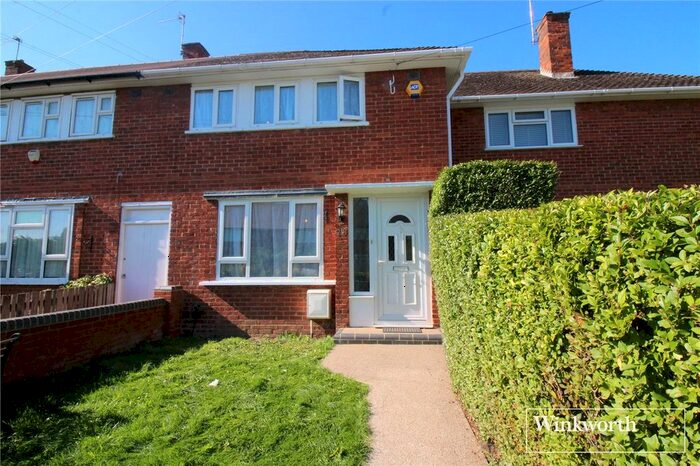 3 Bedroom Terraced House To Rent In Aycliffe Road, Borehamwood, Hertfordshire, WD6