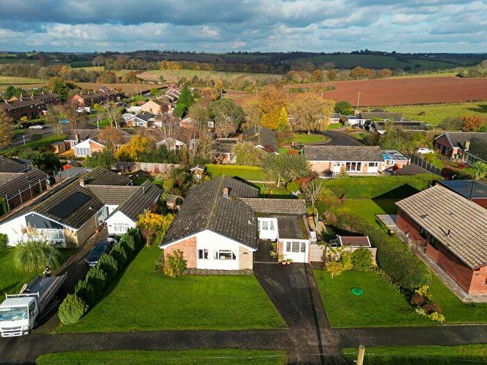 4 Bedroom Bungalow For Sale In Porchbrook Road, Rock Cross, Rock, Kidderminster, DY14