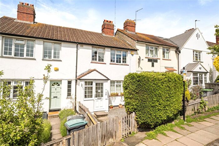 3 Bedroom Terraced House For Sale In Marriott Road, London, N10