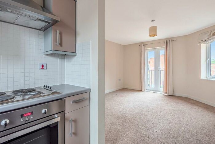 1 Bedroom Flat To Rent In Grenfell Rd, Maidenhead, SL6