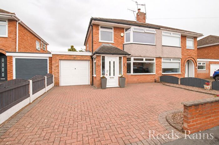 3 Bedroom Semi-Detached House For Sale In Gorsefield Avenue, Wirral, Merseyside, CH62