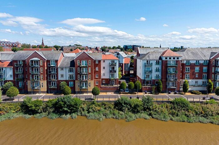 2 Bedroom Flat For Sale In Saddlery Way, Chester, CH1
