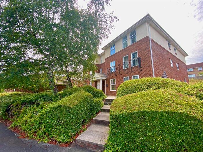 1 Bedroom Apartment To Rent In Langton Way, St. Annes Park, Bristol, BS4