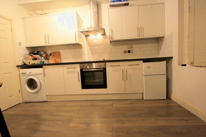 Studio To Rent In The Broadway, Wimbledon, SW19