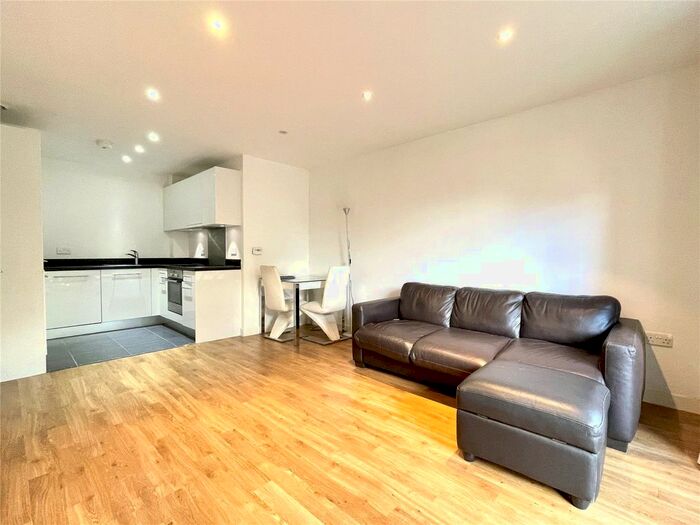 2 Bedroom Flat To Rent In Unwin Way, Stanmore, HA7