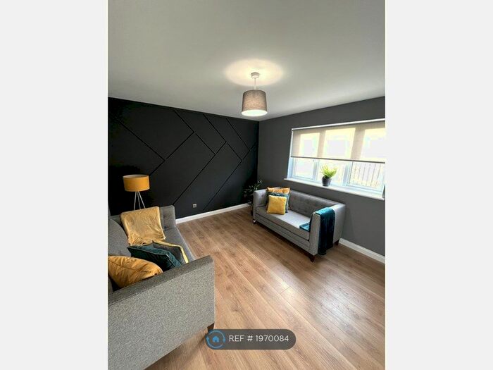 1 Bedroom Flat To Rent In Eversley Street, Glasgow, G32