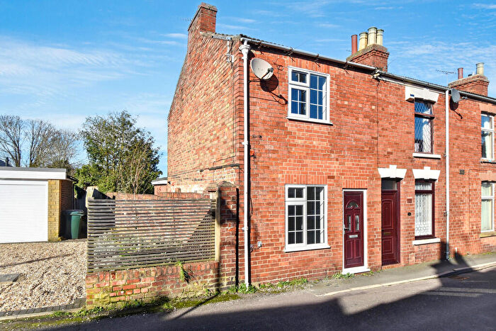 2 Bedroom End Of Terrace House For Sale In Mount Pleasant, Louth, LN11