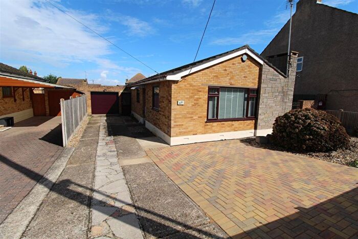 3 Bedroom Detached Bungalow For Sale In Darlington Drive, Minster On Sea, Sheerness, ME12