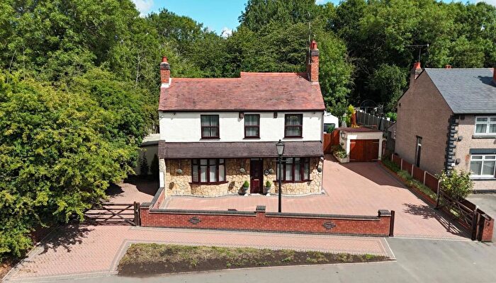 3 Bedroom Detached House For Sale In Newtown Road, Bedworth, CV12