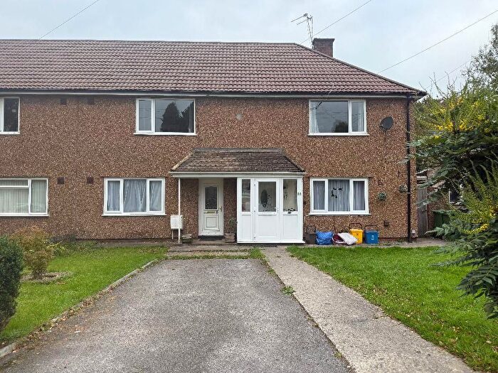 2 Bedroom Flat For Sale In Bluehouse Road, Cardiff, Llanishen, CF14