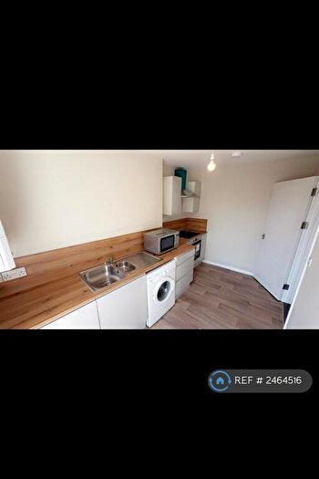 1 Bedroom Flat To Rent In St. Mary Street, Weymouth, DT4