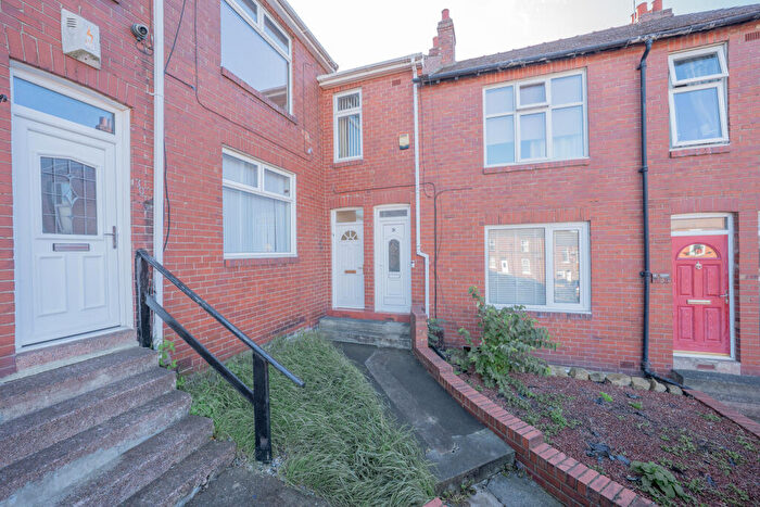 2 Bedroom Flat For Sale In St Thomas Street, Low Fell, Gateshead, NE9