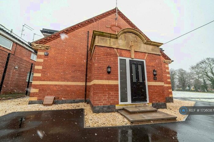 2 Bedroom End Of Terrace House To Rent In Memorial Avenue, Worksop, S80