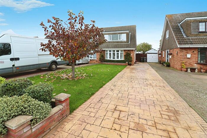 2 Bedroom Semi-Detached House For Sale In Melloway Road, Rushden, NN10