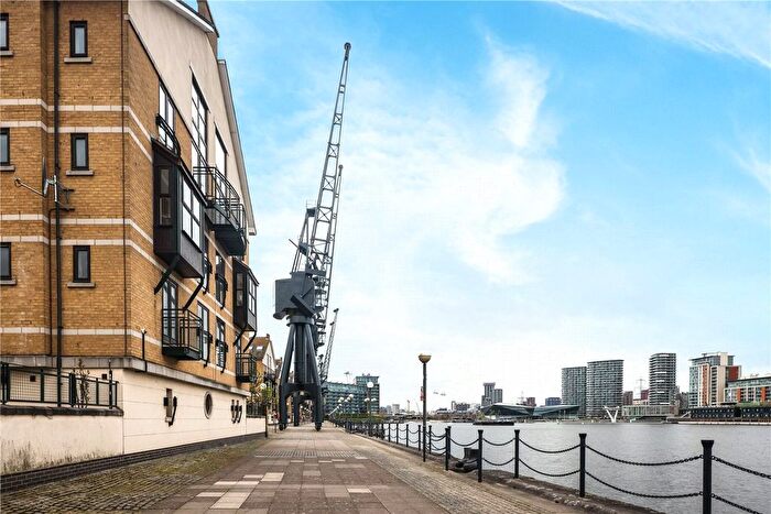 2 Bedroom Flat To Rent In Boleyn House, Southey Mews, London, E16