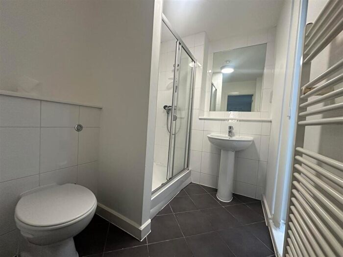 2 Bedroom Apartment To Rent In Old Mill Wharf, Droylsden, Manchester, M43