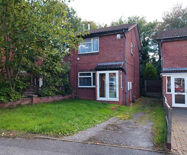 2 Bedroom Semi Detached House For Sale In Victoria Road, Stechford, Birmingham, West Midlands, B33