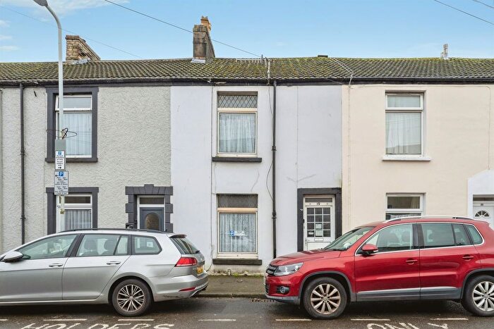 2 Bedroom Terraced House For Sale In Western Street, Swansea, SA1