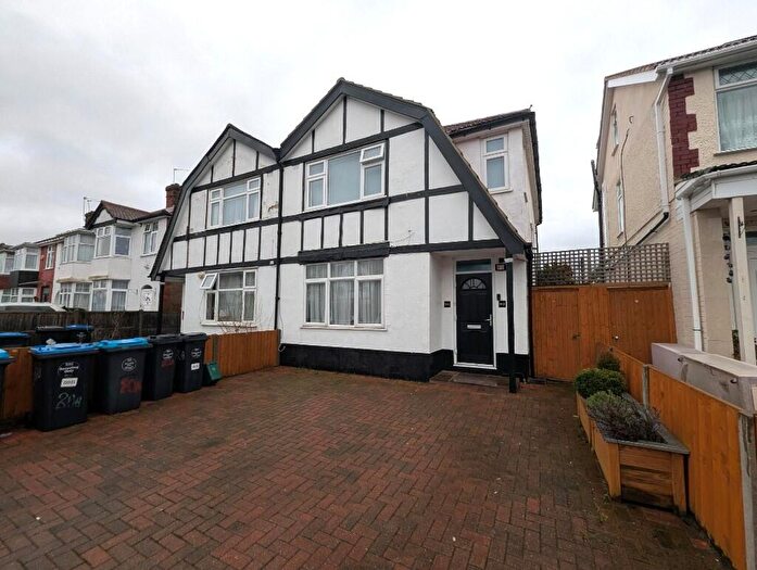 1 Bedroom Flat To Rent In Berkeley Road, London, NW9
