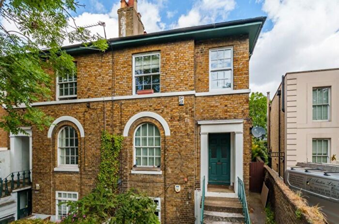 1 Bedroom Flat For Sale In Shooters Hill Road, Blackheath, London, SE3