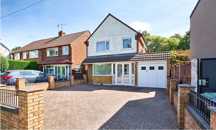 3 Bedroom Detached House For Sale In Hall Lane, Walsall Wood, West Midlands, WS9