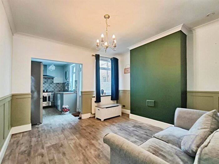 3 Bedroom Terraced House For Sale In Park Street, Kirkby-In-Ashfield, Nottingham, NG17