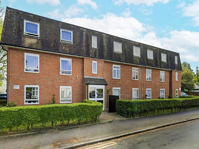1 Bedroom Apartment To Rent In St. James Avenue, Sutton, SM1