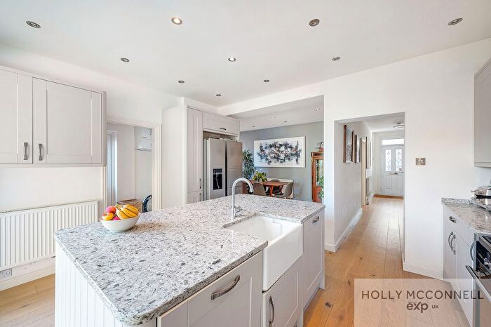 4 Bedroom End Terrace House For Sale In Lytchet Road, Sundridge Park, BR1