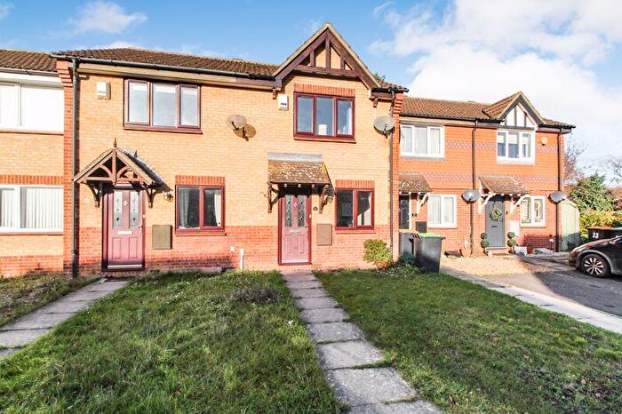 2 Bedroom Terraced House To Rent In Clover Avenue, Bedford, MK41