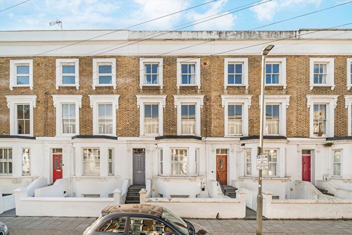 2 Bedroom Flat For Sale In Fernlea Road, Balham, SW12