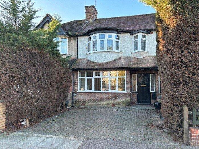 3 Bedroom Terraced House To Rent In Rickmansworth Road, Pinner, HA5