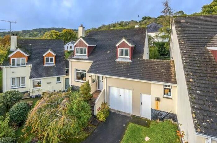 4 Bedroom Detached House For Sale In Smithay Meadows, Christow, Exeter, Devon, EX6