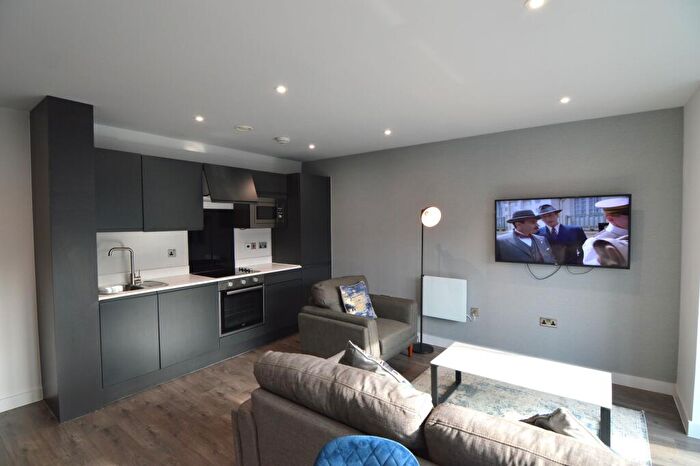 2 Bedroom Apartment To Rent In Parliament Square, Greenland Street, L1