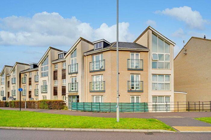 2 Bedroom Flat To Rent In Cambridge Road, St. Neots, PE19