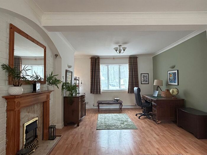 4 Bedroom Detached House For Sale In Market Street, Long Sutton, Spalding, PE12