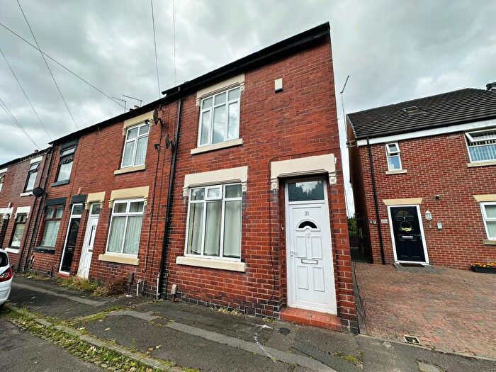 3 Bedroom House To Rent In Jason Street, Newcastle, ST5