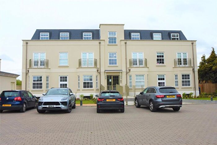 2 Bedroom Property To Rent In Melwood House, Slough Road, Slough, Berkshire, SL3
