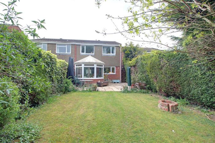 3 Bedroom Semi-Detached House For Sale In Foley Road, Newent, GL18